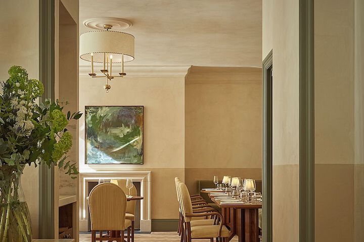 Dining 63 of 109