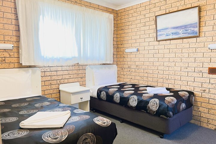 Room 4 of 47