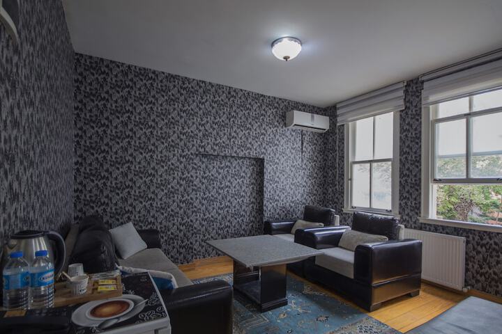 Room 45 of 99