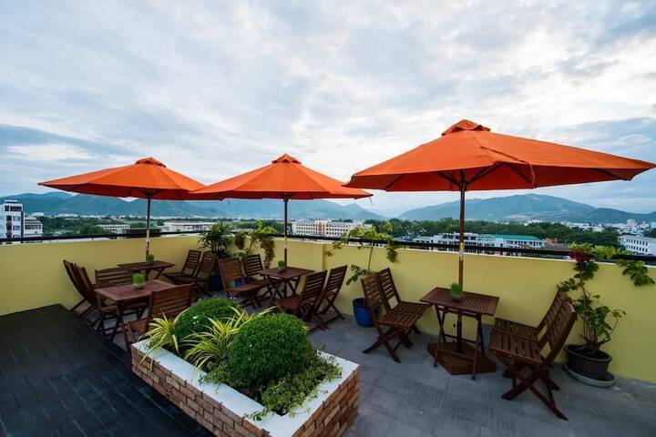 Terrace/Patio 28 of 32
