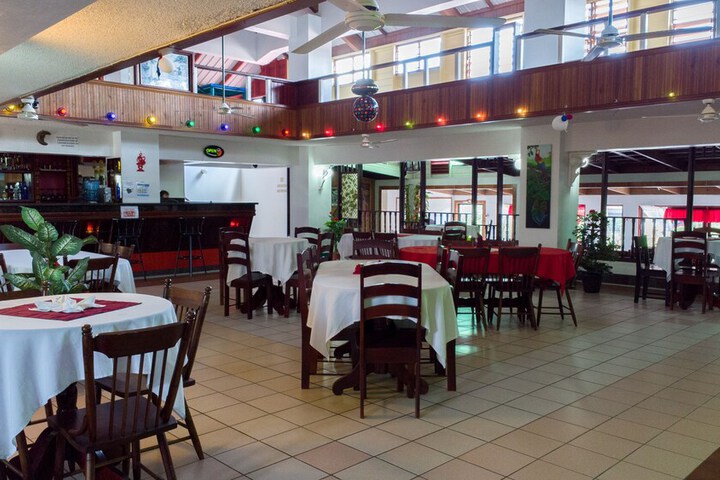 Dining 213 of 258