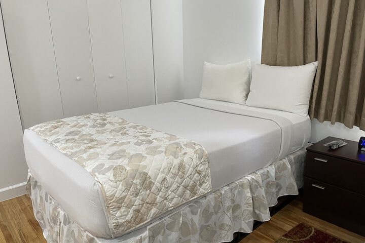 Standard Double Bed (23 of 56)