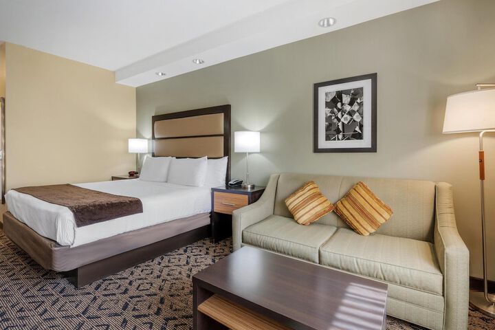 Room 21 of 30