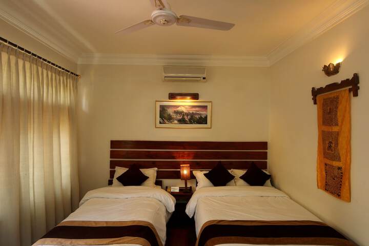 Room 16 of 43