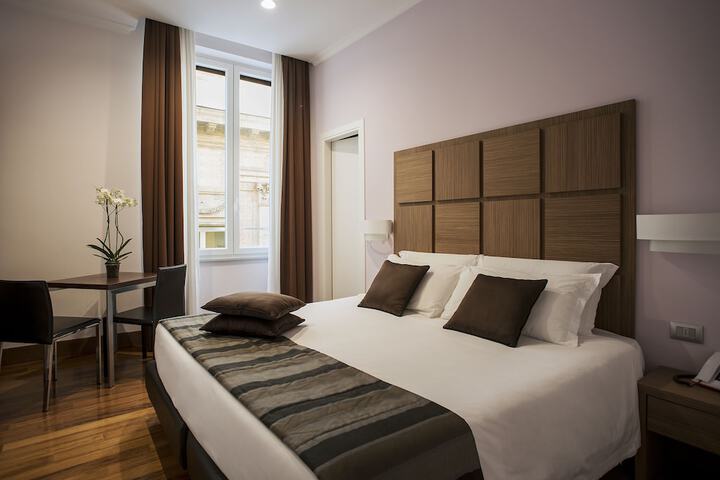 Room 40 of 74