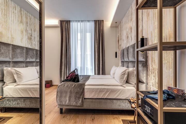 Room 22 of 59