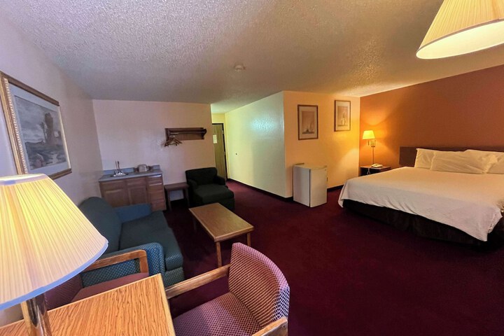 Room 7 of 34