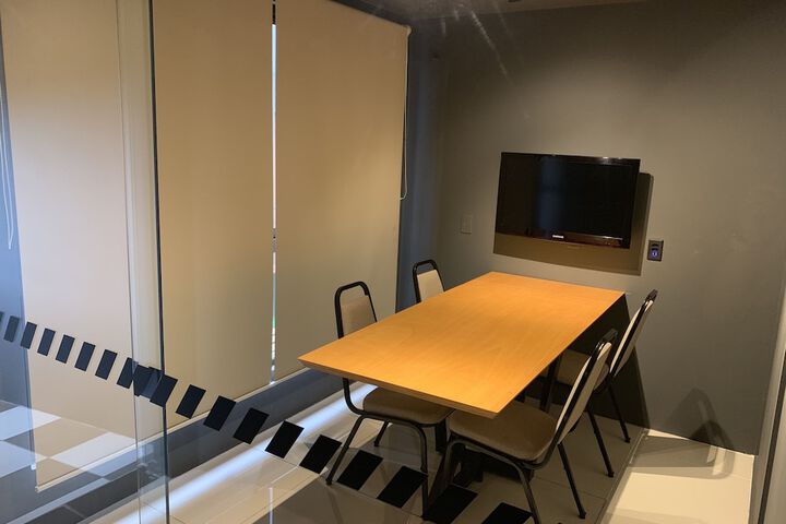 Room 30 of 128