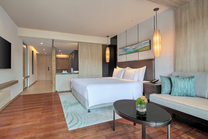 Room 7 of 43