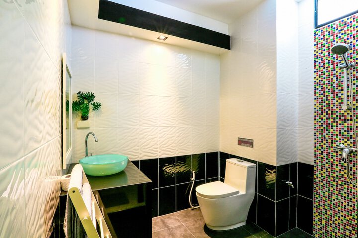 Clean Restrooms