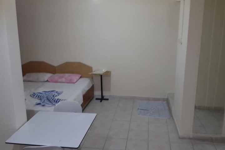 Room 20 of 105