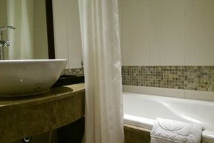Bath Amenities