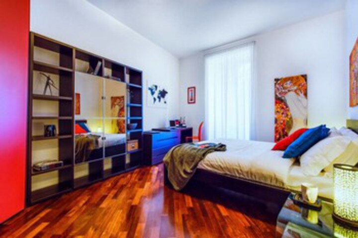 Room 4 of 22