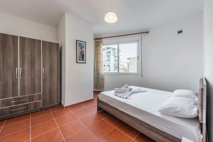 Room 3 of 15