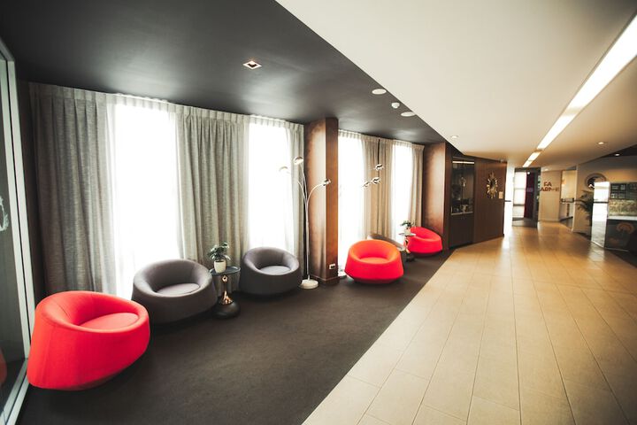 Hotel Interior 6 of 64