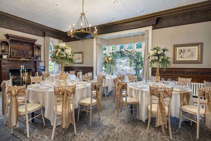 Ballroom/Hall 75 of 121