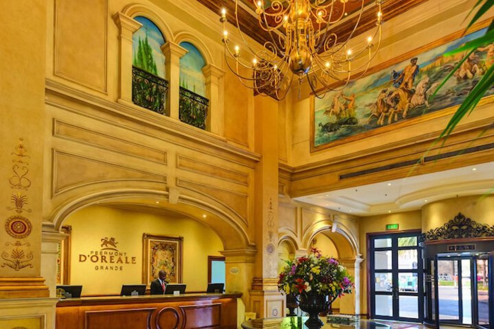 Hotel 2 of 95