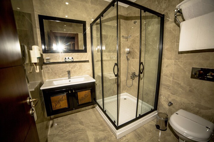 Bathroom Interior Photo