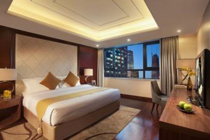 Room 25 of 52