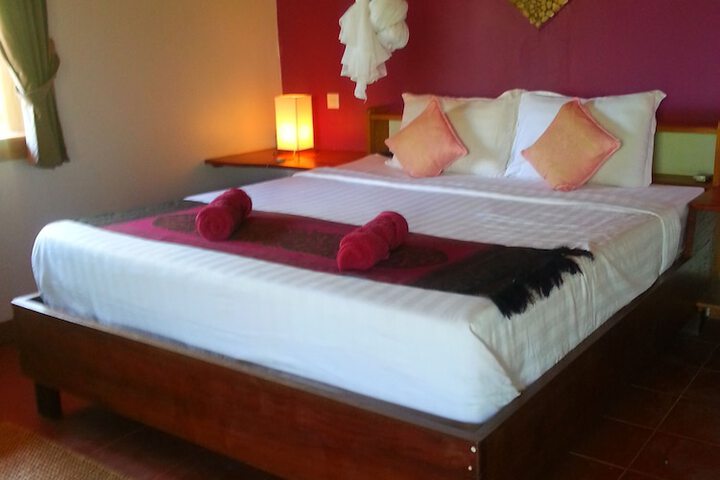 Room 4 of 117