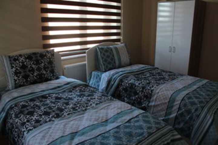 Room 9 of 24
