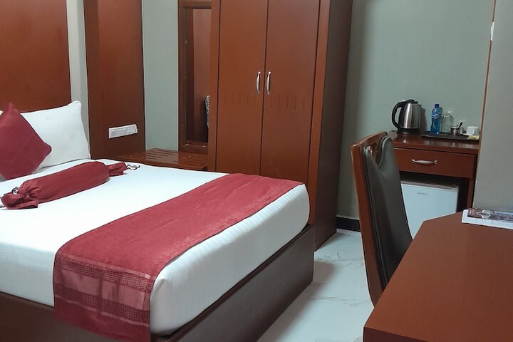 Room 10 of 119