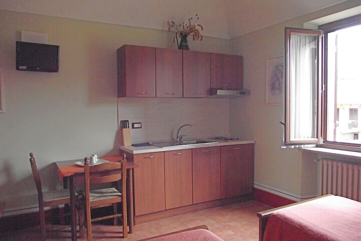 Room 28 of 114
