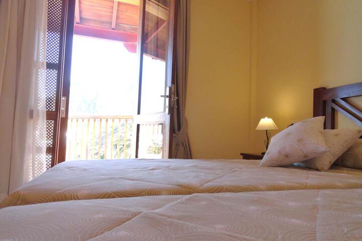 Room 8 of 44