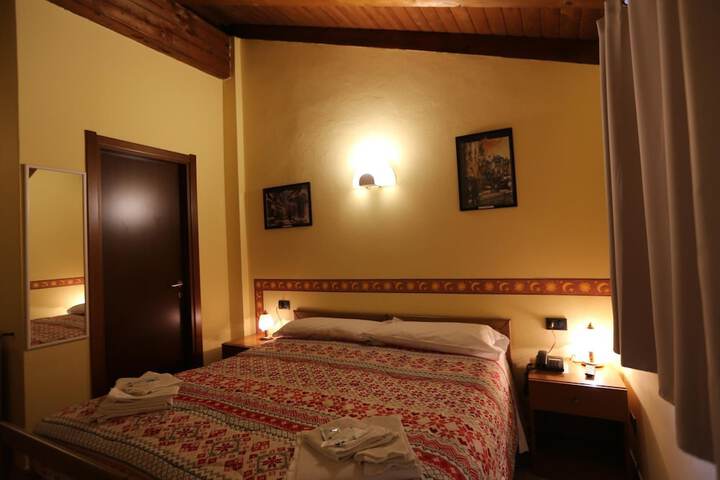 Room 20 of 63