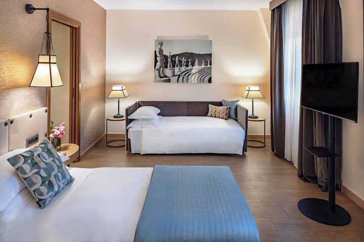 Room 42 of 134