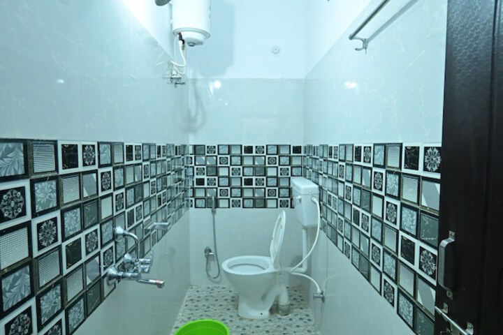 Room 55 of 63