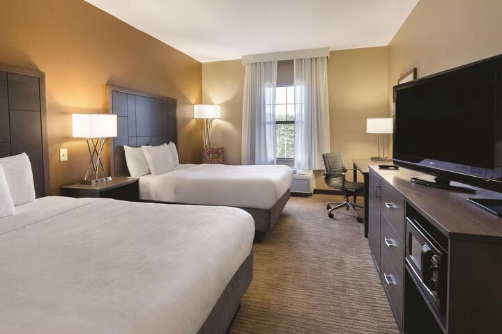 1 King Bed (7 of 20)