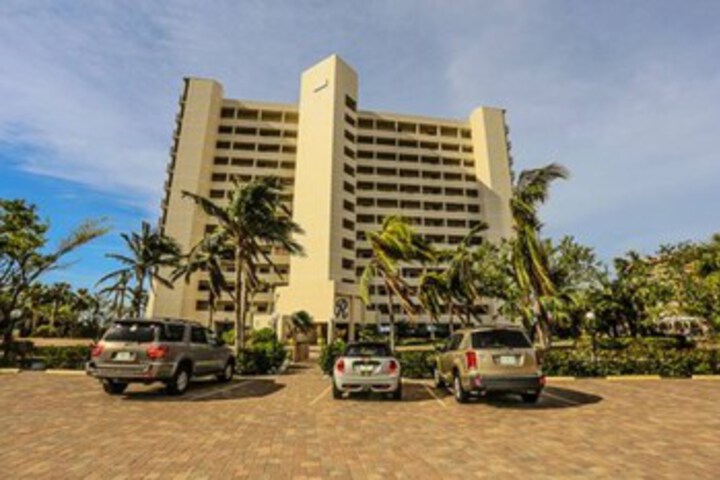Hotel 8 of 23