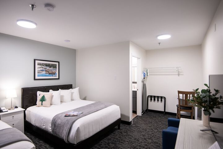 Room 15 of 22