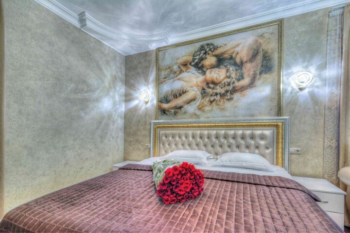 Room 21 of 27