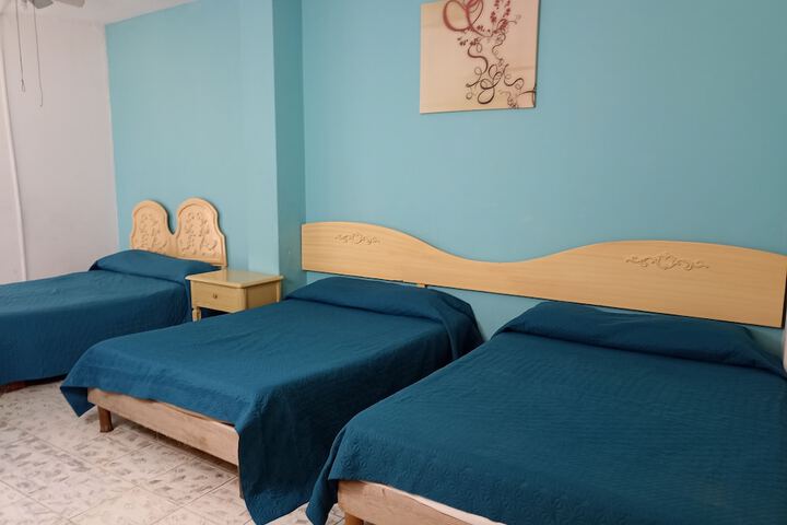 Room 6 of 20