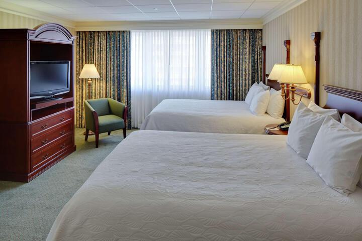 Deluxe Room 2 Queen Beds East Tower (9 of 32)