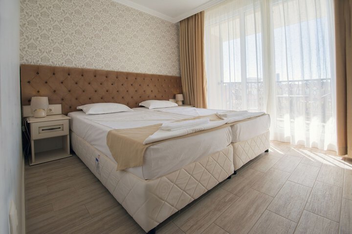 Room 5 of 46