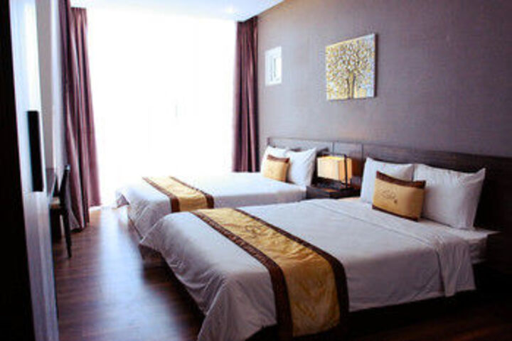 Room 44 of 64