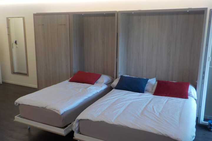 Room 19 of 53