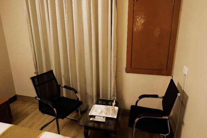 Room 21 of 29