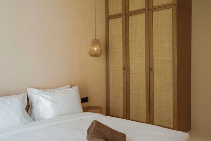 Room 16 of 61