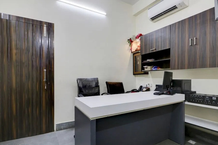 Room 2 of 9