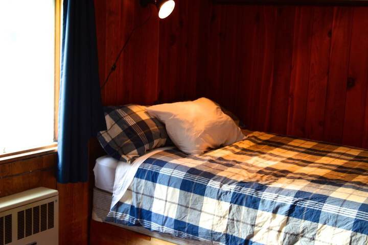Room 4 of 26