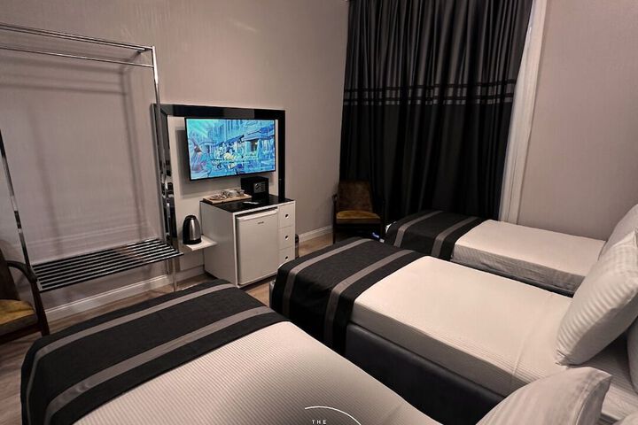 Room 16 of 71