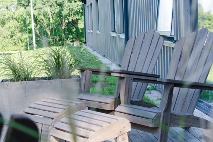 Sundeck 69 of 74