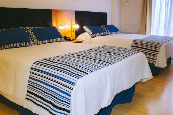Room 3 of 161