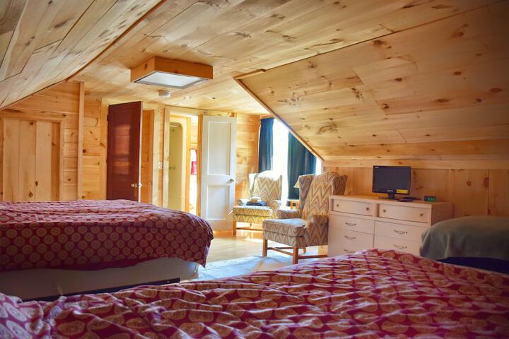 Room 3 of 34