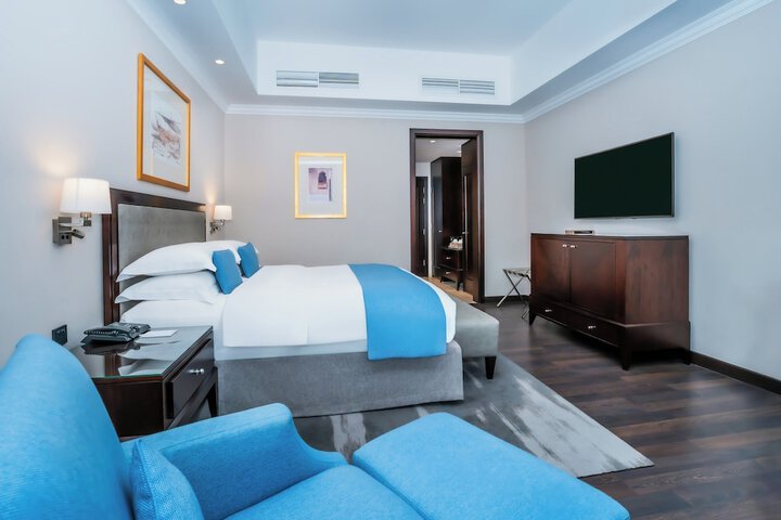 Room 36 of 104
