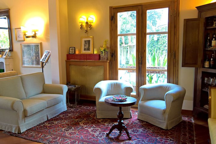 Hotel Interior 3 of 129